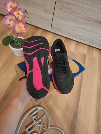 Used Asics Laufschuhe bike — image 3 of 4