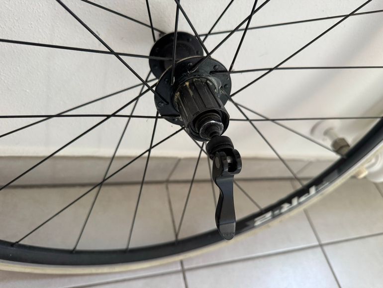 Giant PR - 2 bike d'occasion — image 4 sur 5