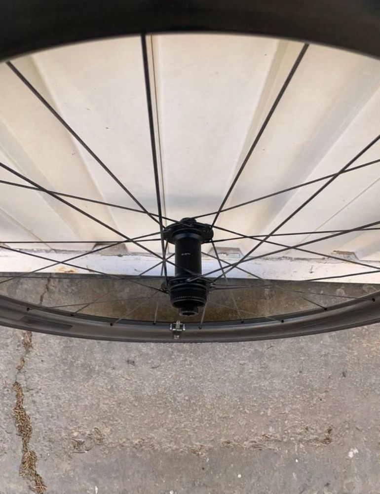 HED. Jet 6 Plus Disc 2024 bike usato — immagine 7 di 10