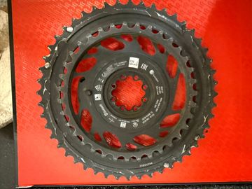 Tweedehands Sram Force Powermeter Direct Mount 35/48 2024 bike — afbeelding 2 van 2