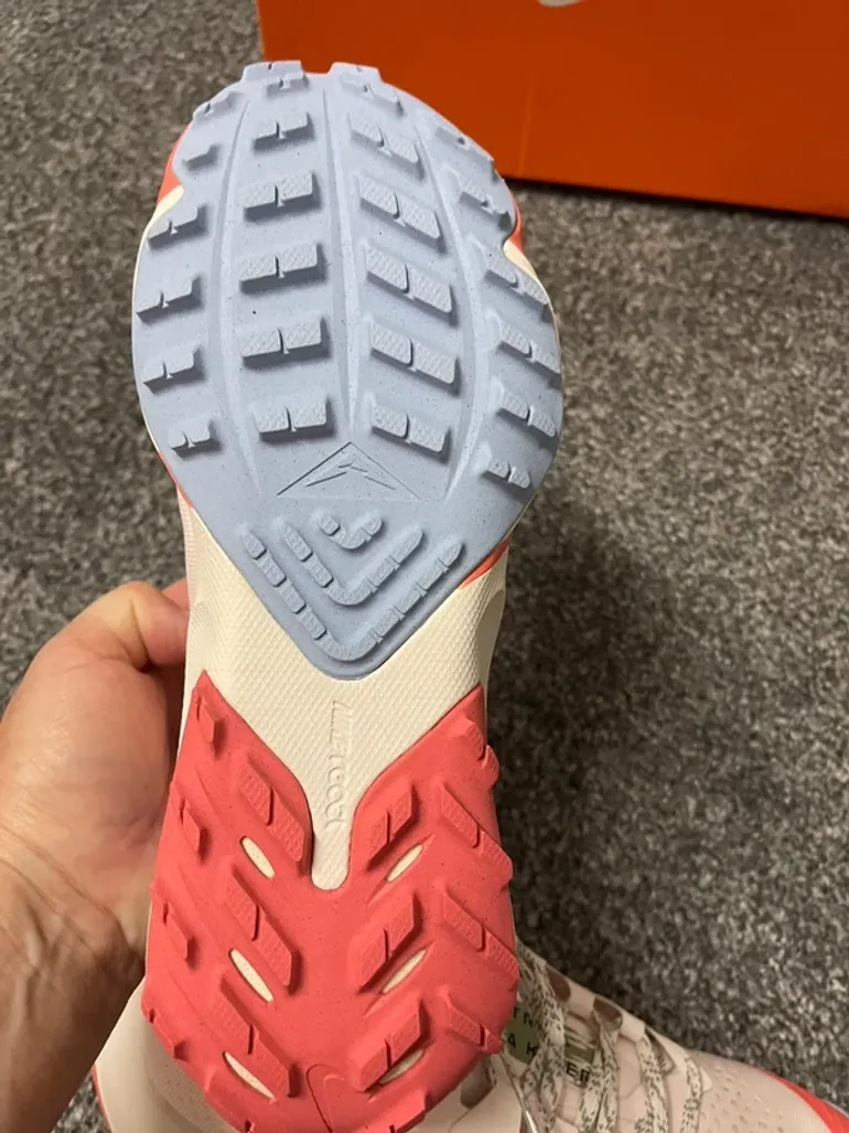 Used Nike Air Zoom Terra Kiger bike — image 5 of 10