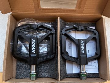 Used kinan Flat Pedals 2026 bike — image 1 of 4