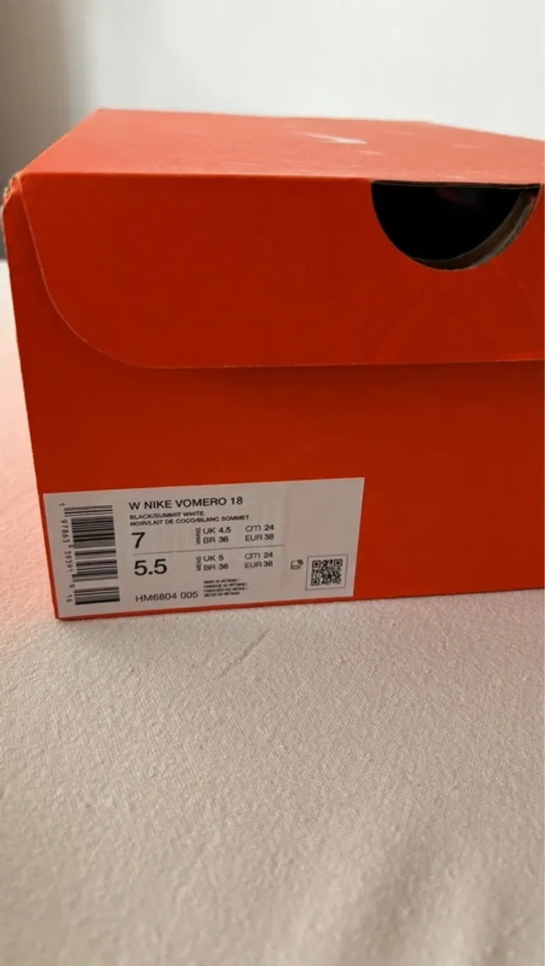 Used Nike Vomero 18 bike — image 6 of 6