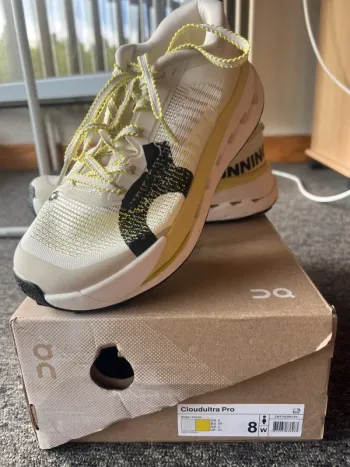 Used Pro Cloudultra Running Shoes
