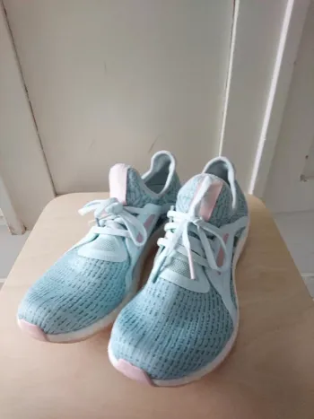 Used Adidas Pureboost bike — image 2 of 7