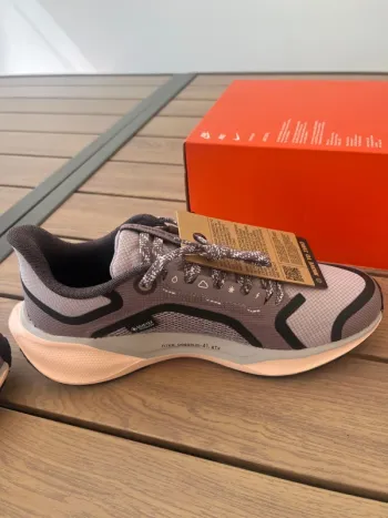 Pegasus Nike Air Zoom 41 GORE-TEX bike usato — immagine 5 di 6