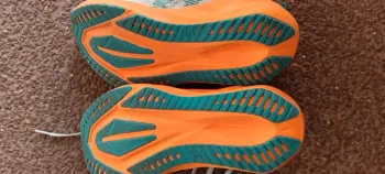 Used Asics Novablast 5 bike — image 3 of 3