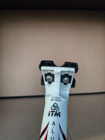 Used ITM Seatpost bike — image 10 of 12