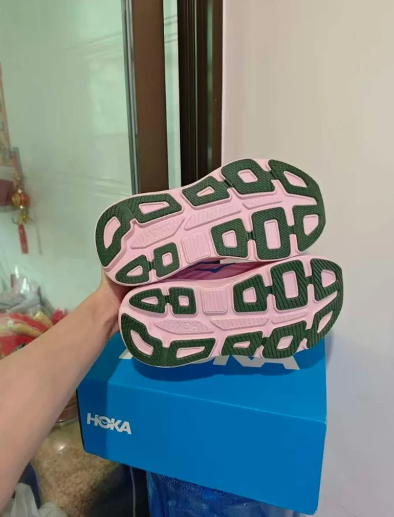 Used Hoka Shoes Size 37 bike — image 5 of 6