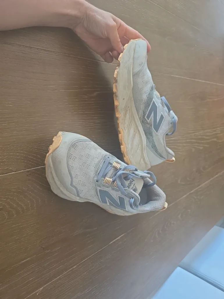 Używany New Balance Fresh Foam Hierro v9 bike — zdjęcie 2 z 5