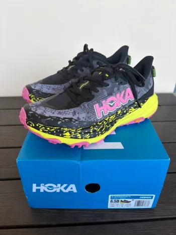 Used Hoka Speedgoat 6 Running Shoes