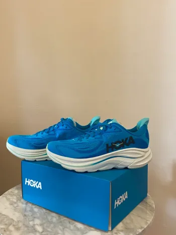 Used Scarpa Clifton 10 Running Shoes