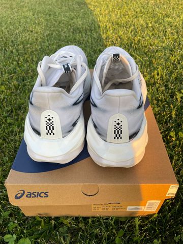 Gebrauchtes Asics Superblast 3 2026 bike — Bild 4 von 7