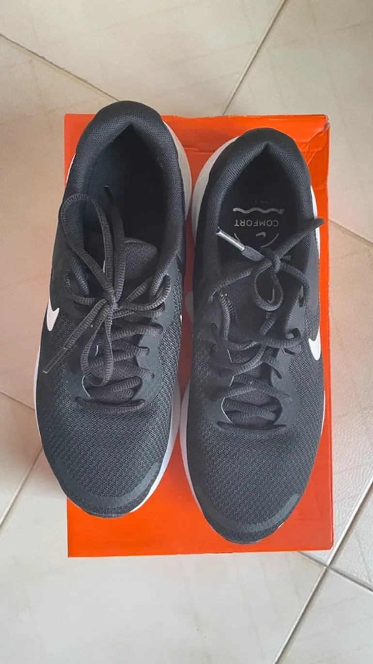 Brugt Nike Revolution 7 bike — billede 2 af 2