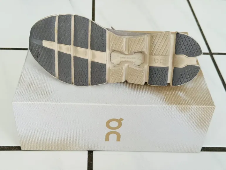Used On Running Cloud X bike — image 12 of 13