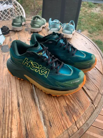Used Hoka Mafate 5 bike — image 2 of 7