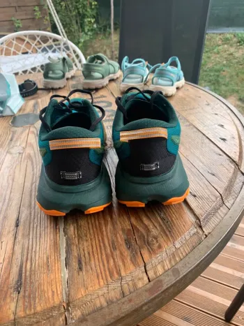 Used Hoka Mafate 5 bike — image 4 of 7