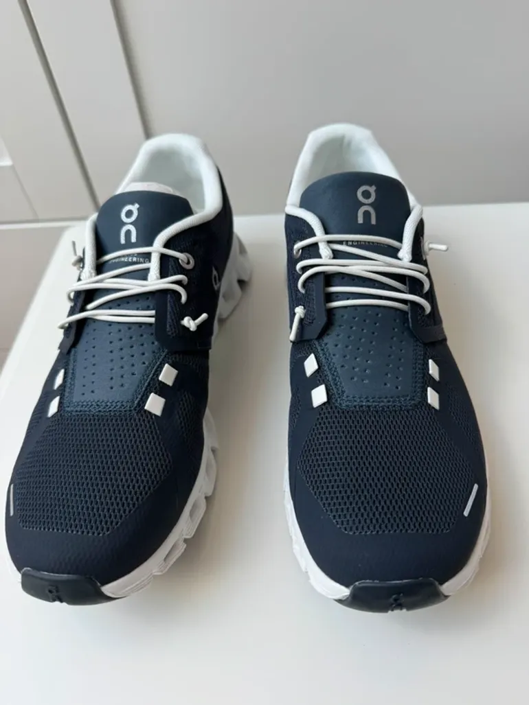 Used On Running Cloud 5 bike — image 2 of 5
