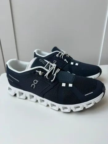 Used On Running Cloud 5 Running Shoes