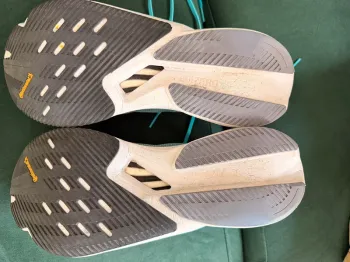 Used Adidas Adizero Boston 12 bike — image 11 of 11