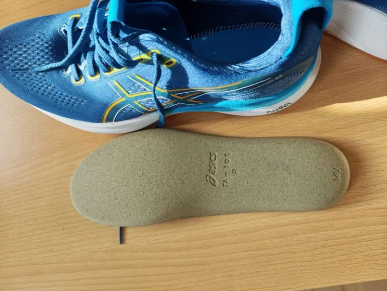Gebrauchtes Asics Gel-Kayano 32 bike — Bild 4 von 10