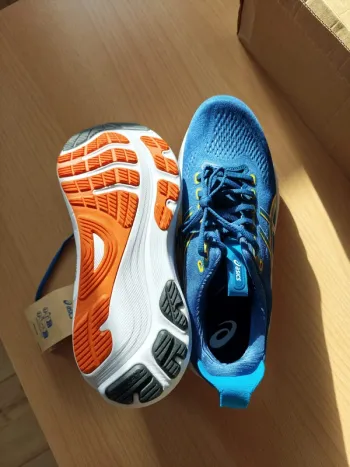 Gebrauchtes Asics Gel-Kayano 32 bike — Bild 2 von 10