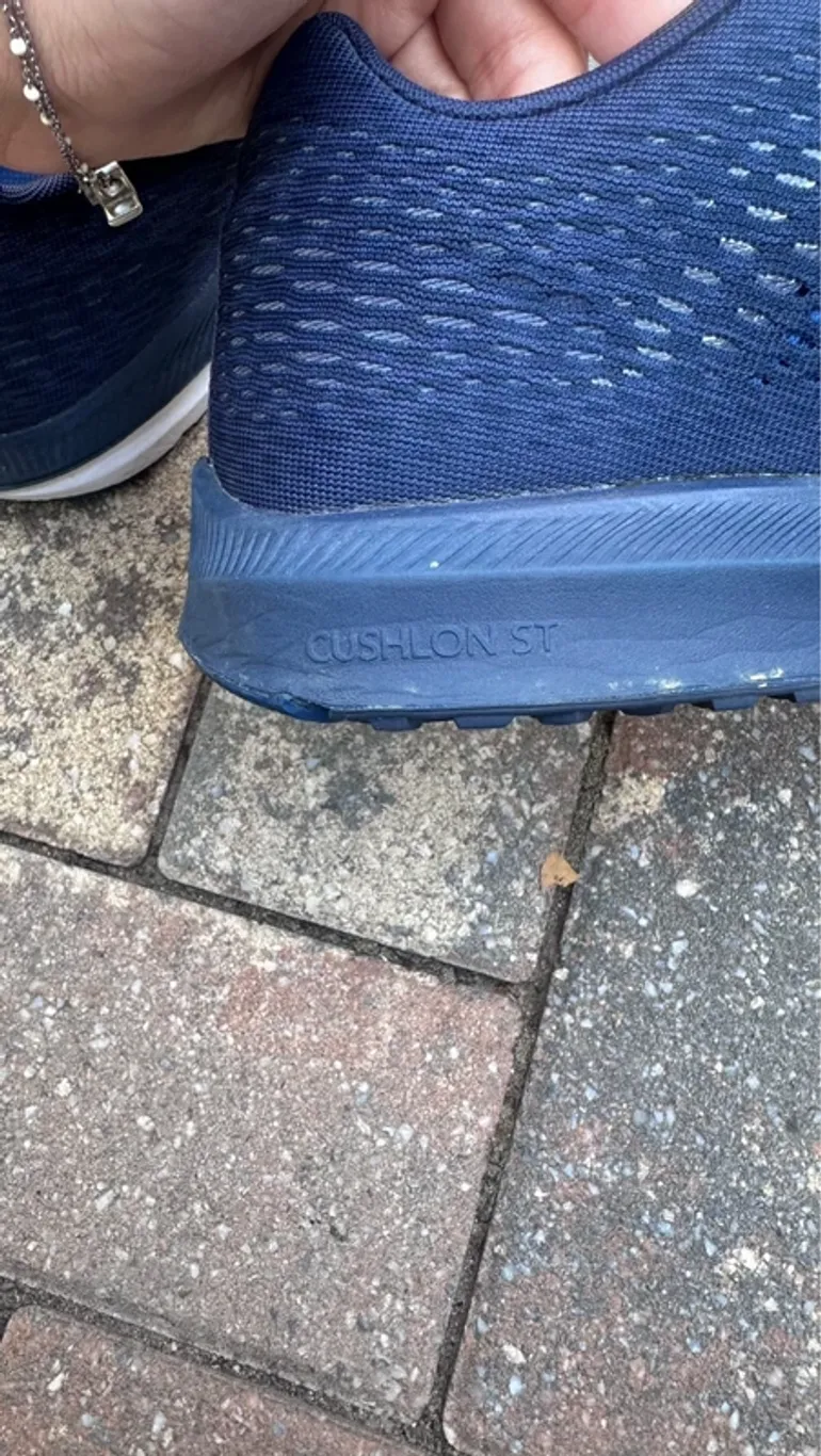 Used Nike Zoom Winflo 5 bike — image 5 of 6