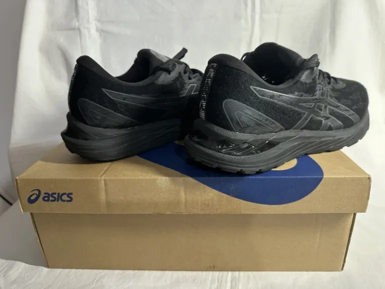 Używany Scarpa Asics Gel Cumulus 23 bike — zdjęcie 8 z 13