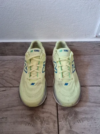 Used New Balance 1080 V15 Running Shoes