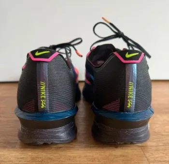 New Balance Vaporfly 4 bike usato — immagine 5 di 8