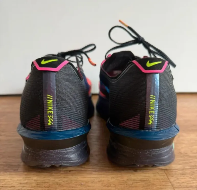 New Balance Vaporfly 4 bike usato — immagine 5 di 8