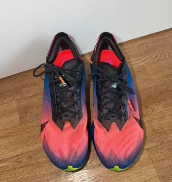 New Balance Vaporfly 4 bike usato — immagine 2 di 8