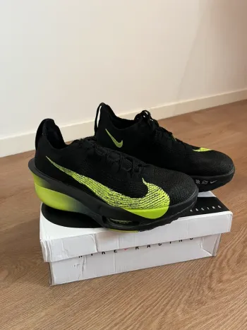 Used Nike Alphafly bike — image 3 of 12