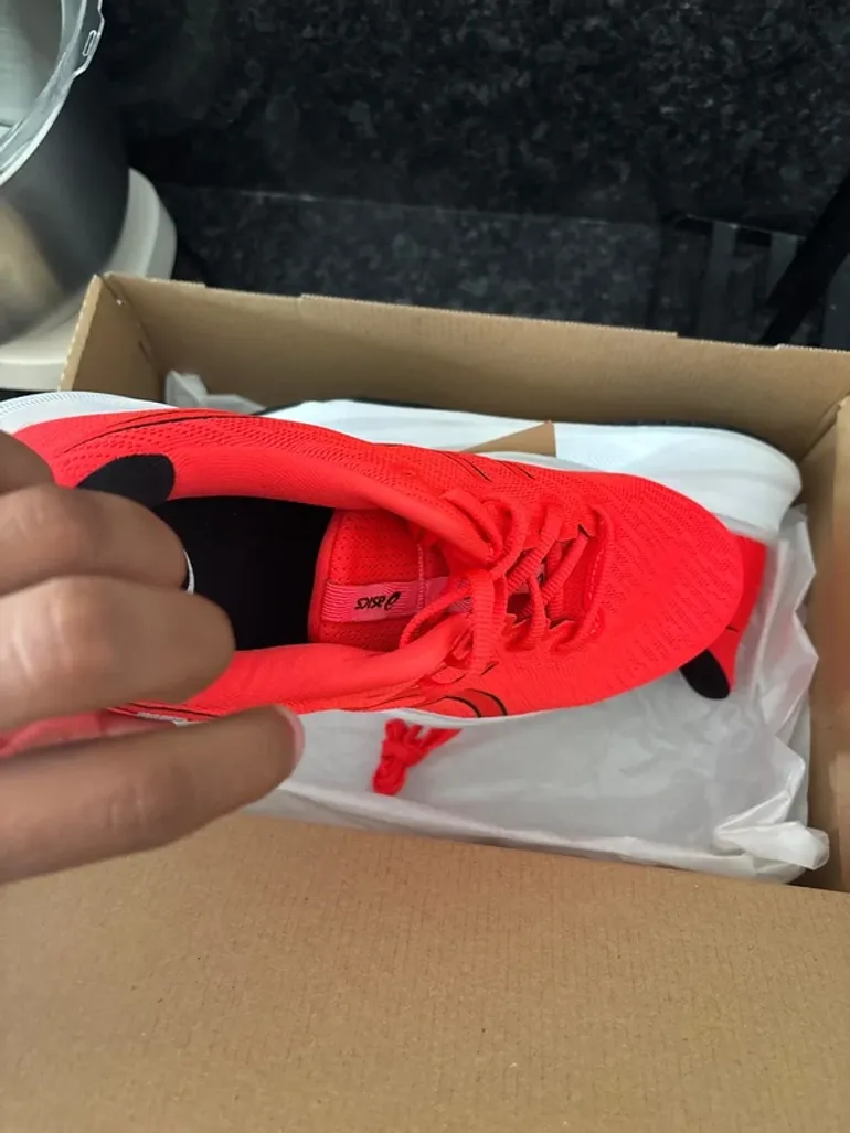 Asics Versablast 4 bike d'occasion — image 3 sur 6
