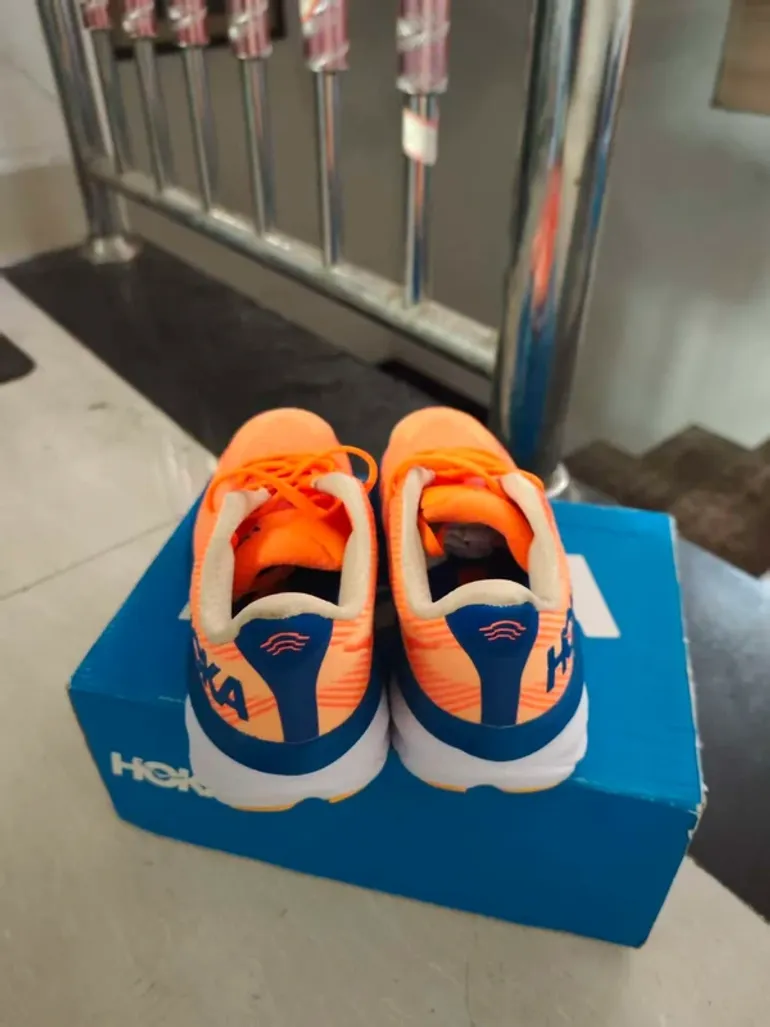 Used Hoka Shoes size 44 bike — image 4 of 7
