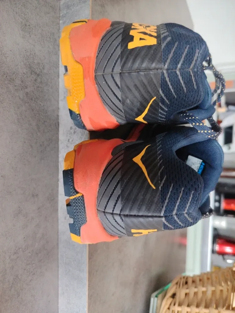 Used Hoka Torrent 2 bike — image 4 of 5