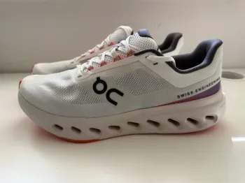Used 100% On Running shoes bike — image 2 of 7