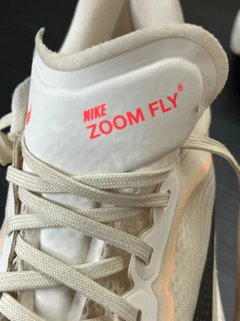 Käytetty Nike ZOOM Fly 6 bike — kuva 14 / 15