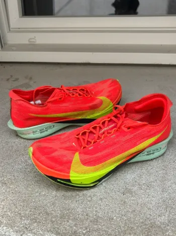 Used Nike Streakfly 2 2025 Running Shoes