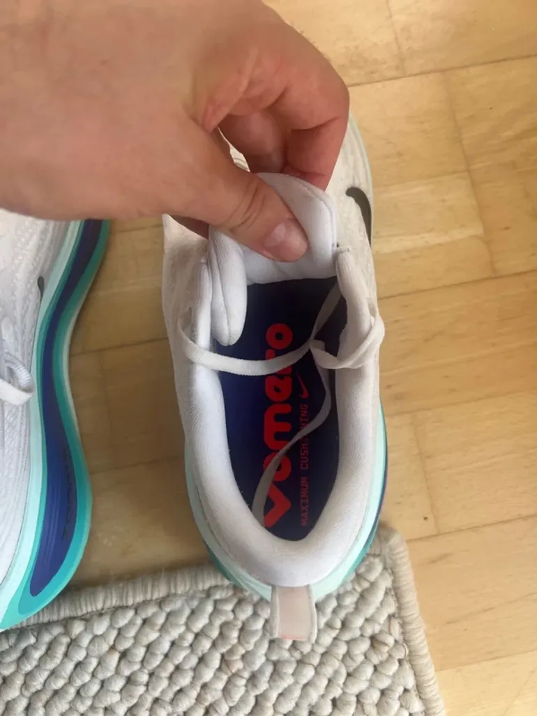 Used Nike Vomero Plus bike — image 5 of 9