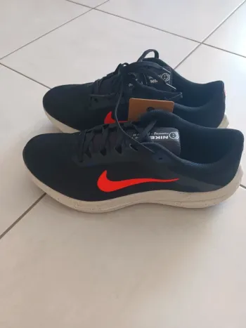Brugt Nike Air Winflo 10 bike — billede 2 af 7
