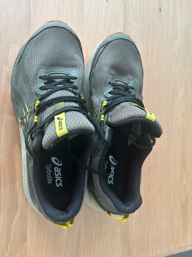 Brugt Asics Trail Running Shoes bike — billede 2 af 8