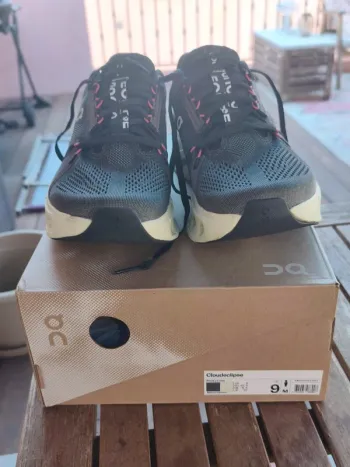 Tweedehands On Running Cloudeclipse Running Shoes
