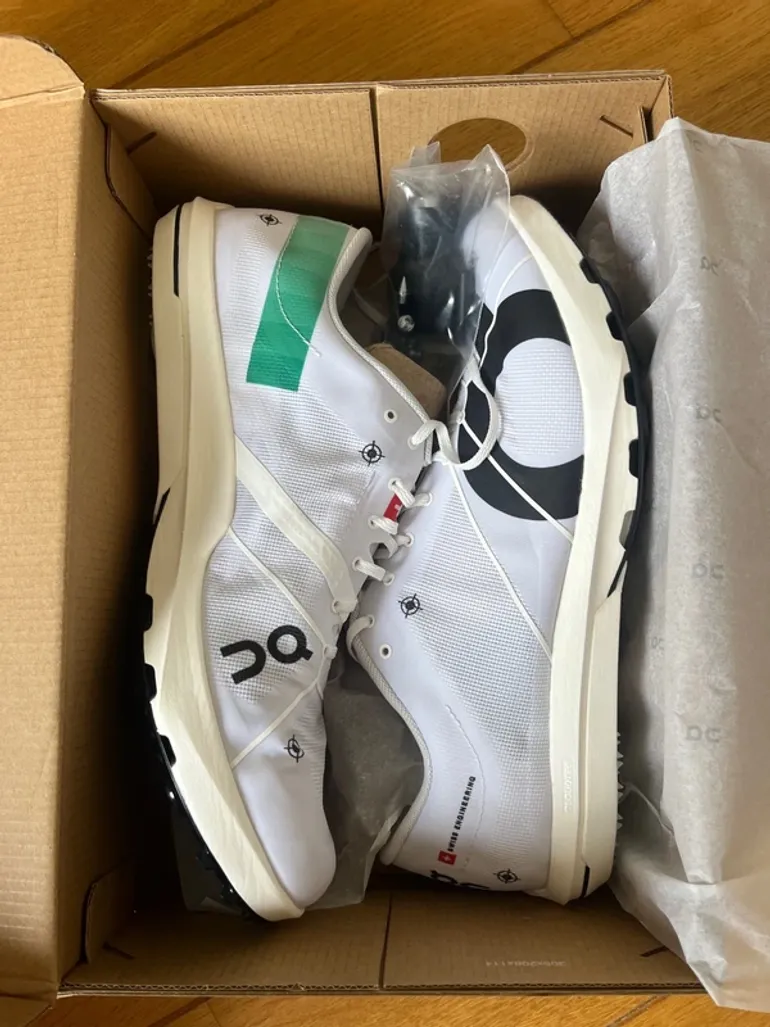 Used On Running CloudSpike 10000m bike — image 2 of 2