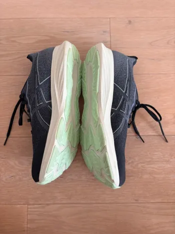 Used Asics Dynablast 4 bike — image 2 of 5