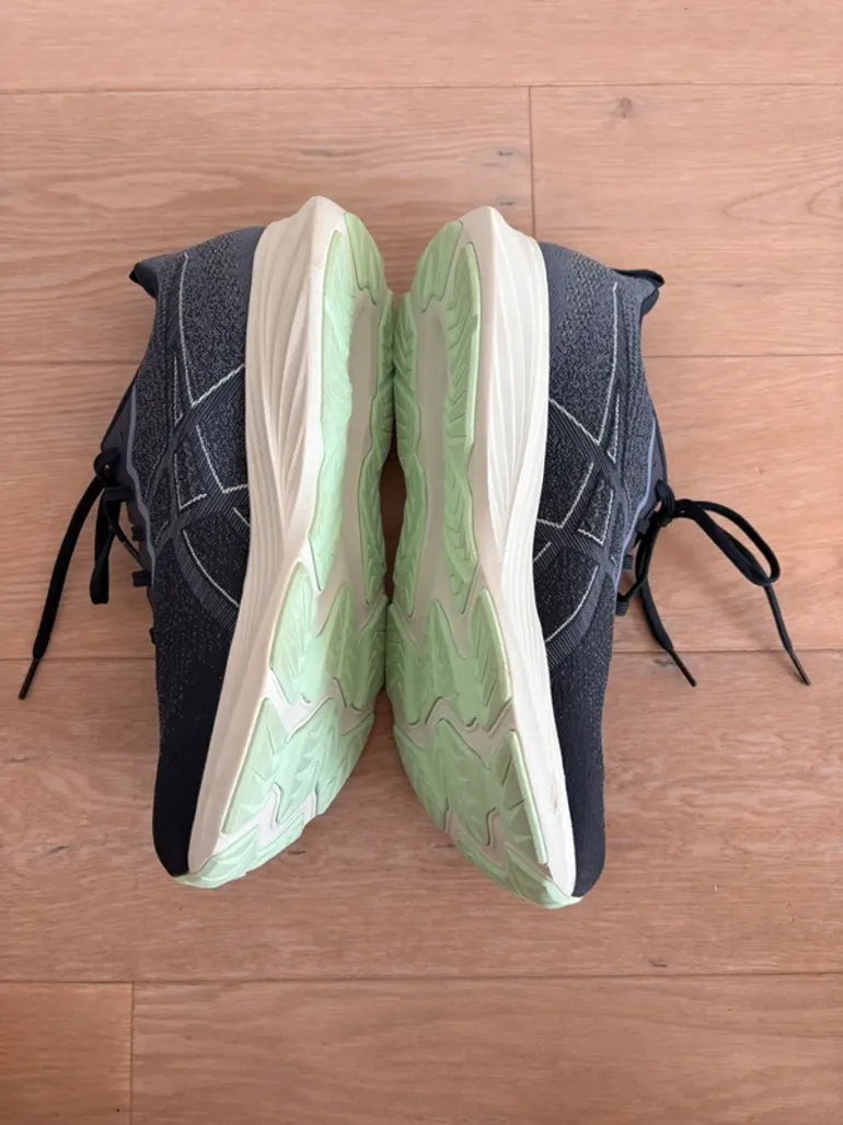 Used Asics Dynablast 4 bike — image 2 of 5