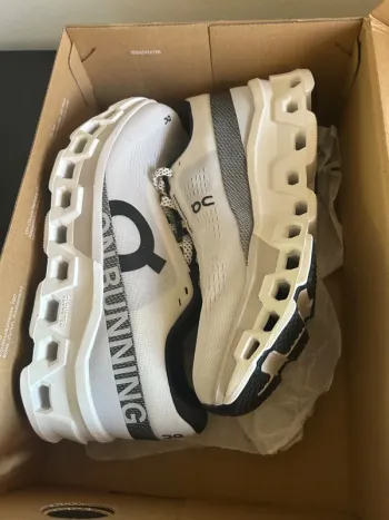Used On Running Cloud Running Shoes