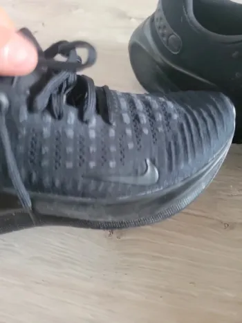 Used Nike react Infinity run 4 bike — image 3 of 6