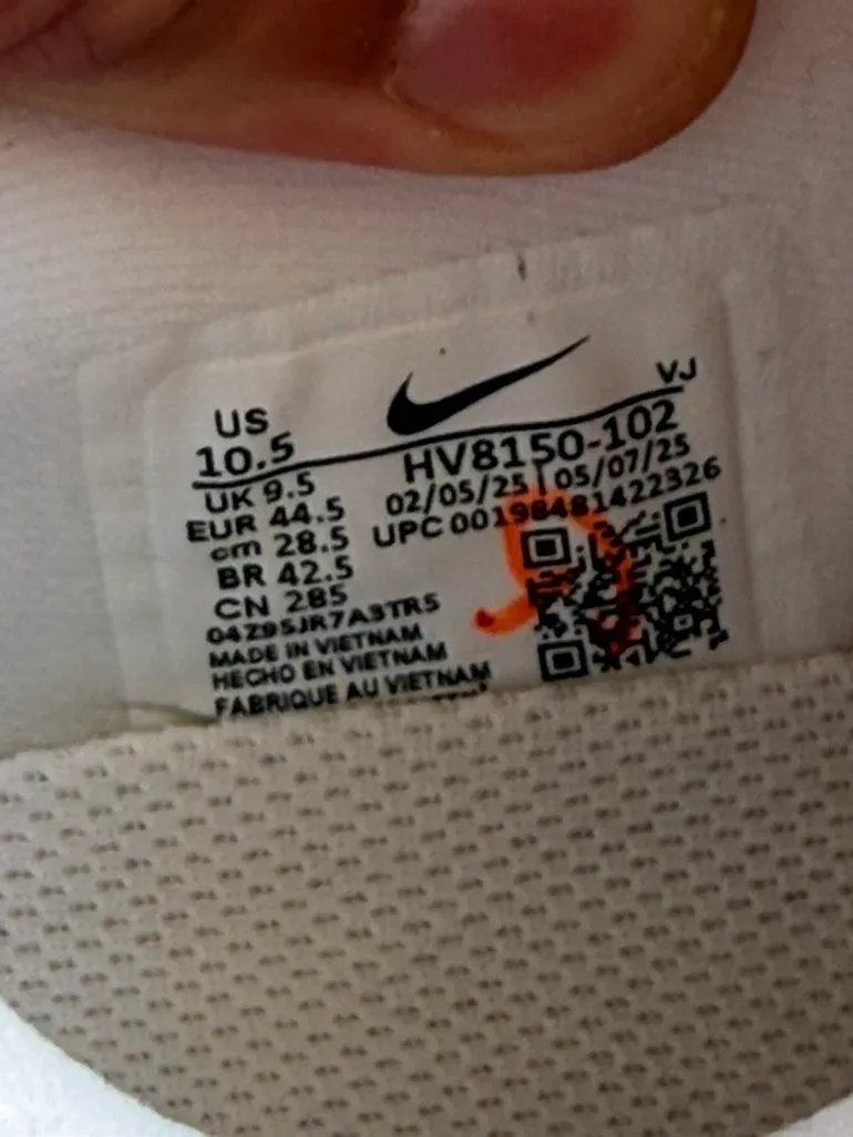 Used White Nike Vomero Plus bike — image 6 of 7