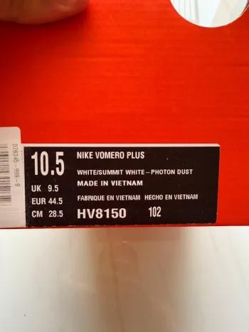 Used White Nike Vomero Plus bike — image 7 of 7